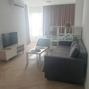 https://apartamento-la-torremolinos.es-andalucia.com